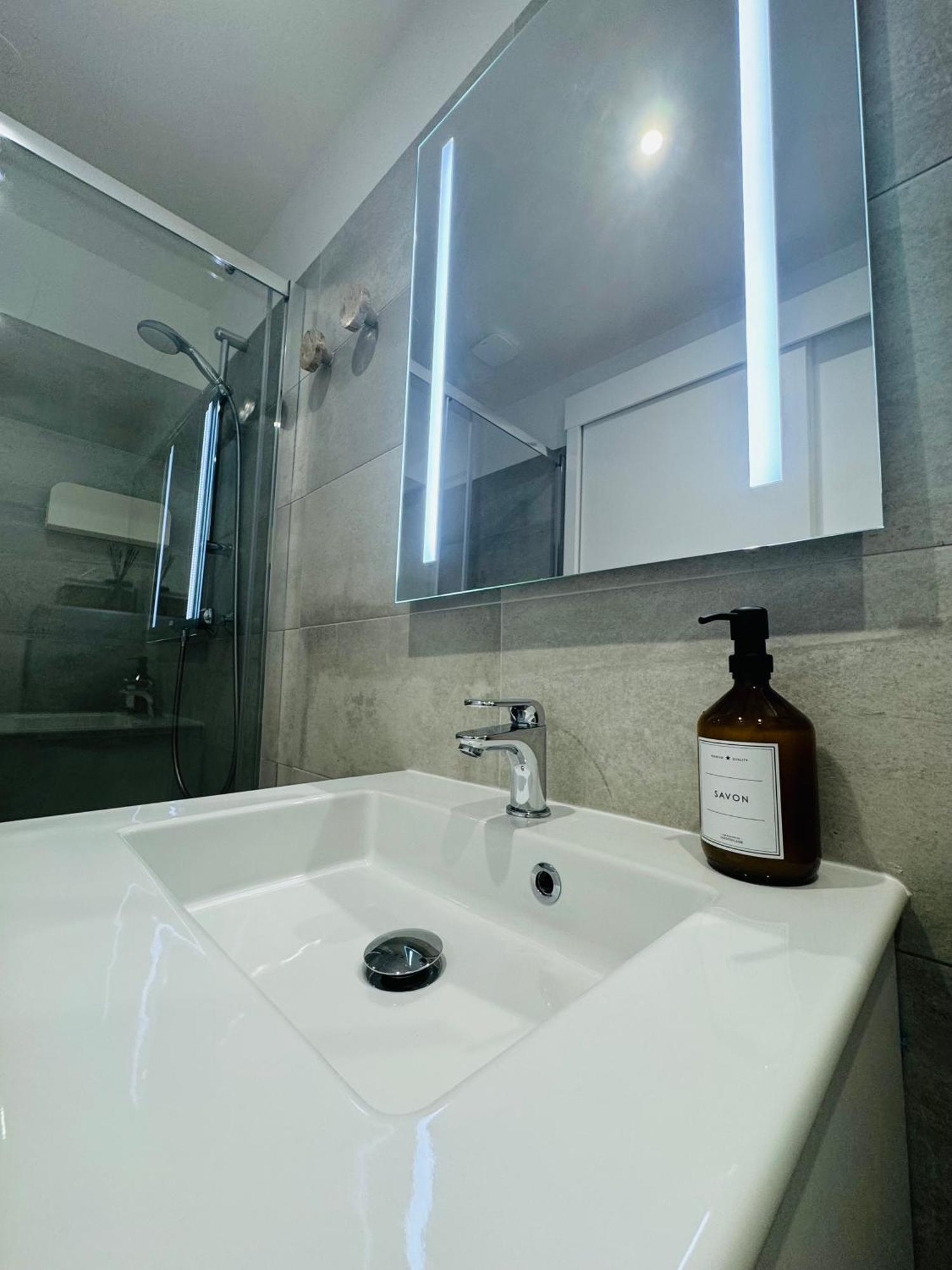 307 Gare Saint Roch Montpellier Apartman Kültér fotó